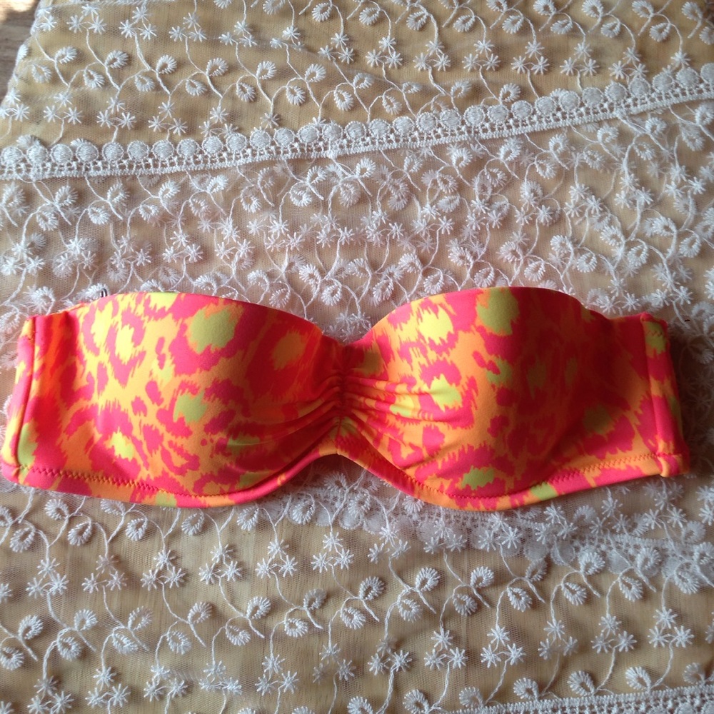 Victoria's Secret Swimsuit Top